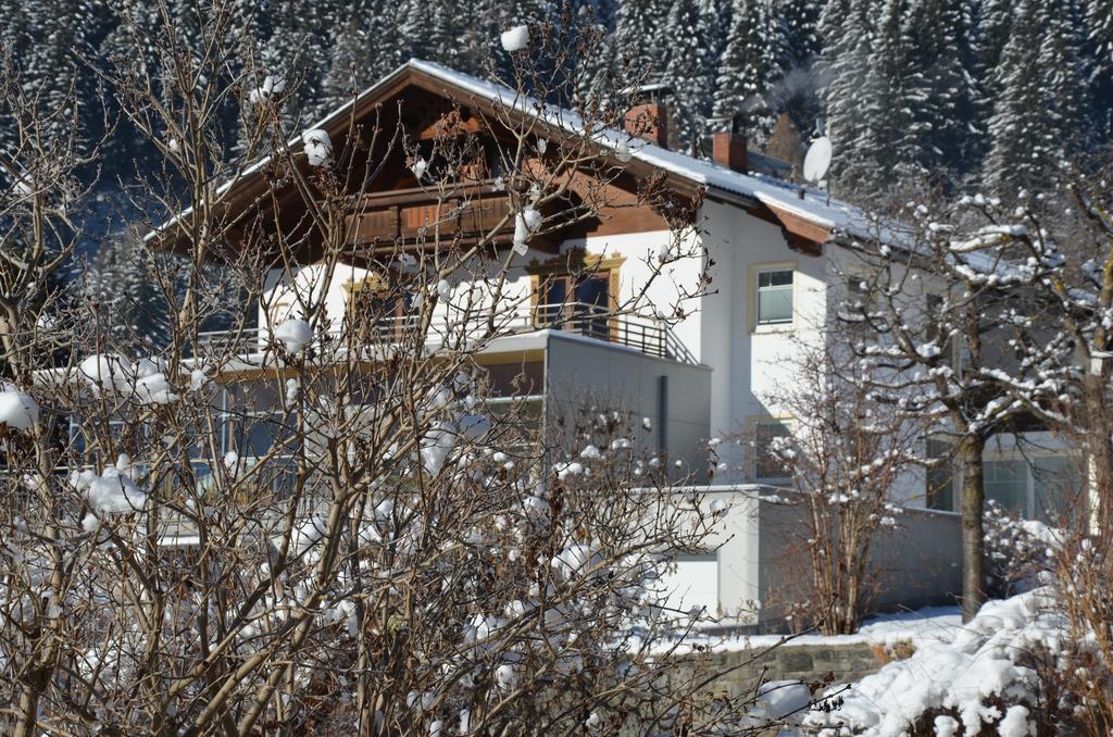 Pension Tina Neustift im Stubaital Eksteriør bilde