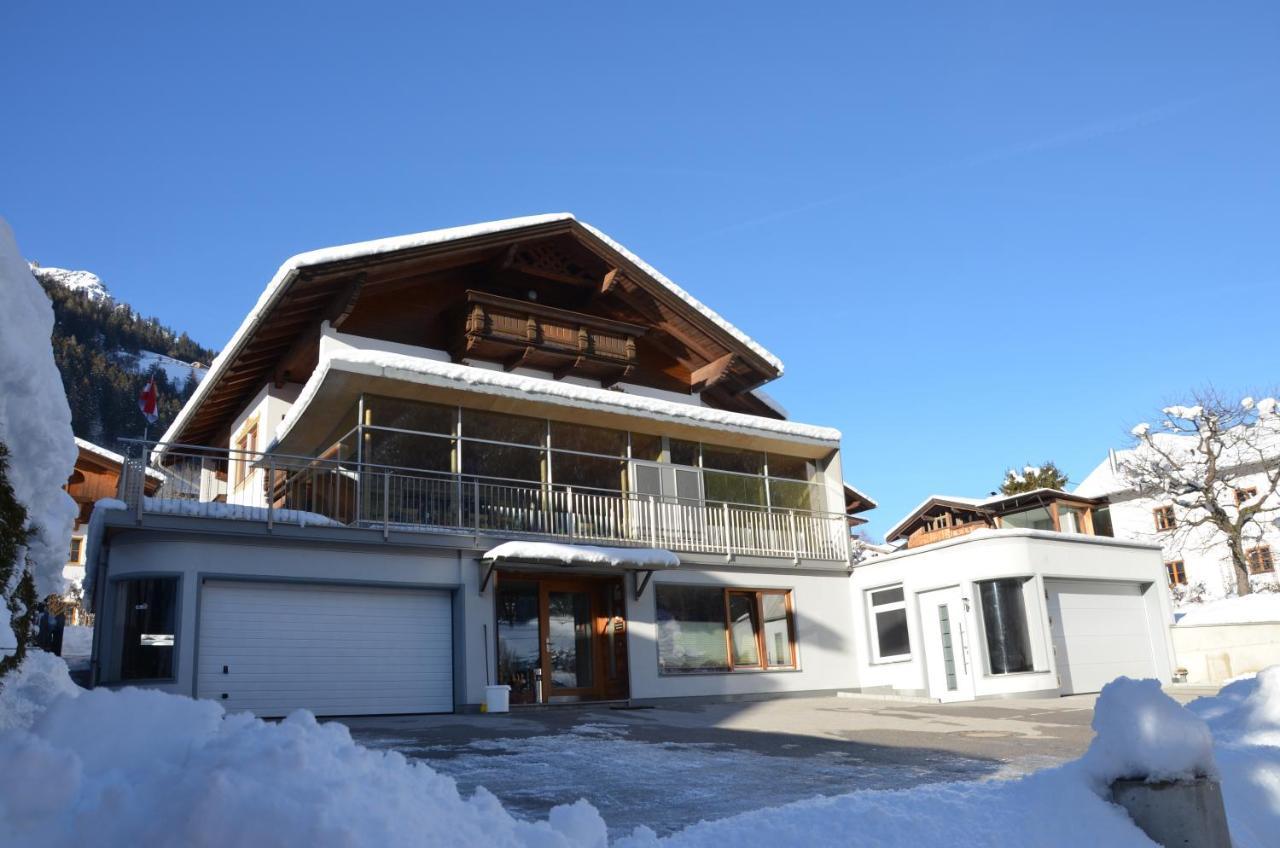 Pension Tina Neustift im Stubaital Eksteriør bilde